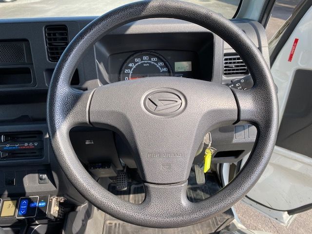 DAIHATSU HIJET TRUCK 2015 Image 31