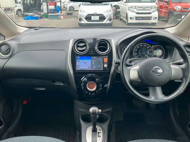 NISSAN NOTE 2013 Image 31