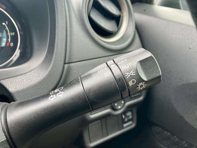 NISSAN NOTE 2013 Image 31