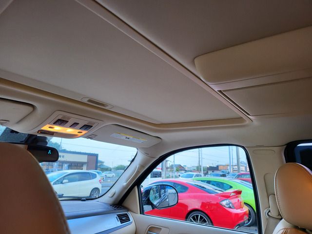 CADILLAC ESCALADE 2010 Image 31