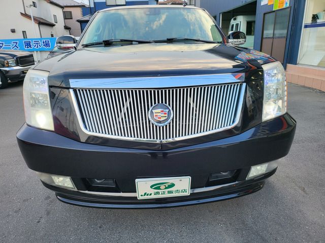 CADILLAC ESCALADE 2010 Image 31