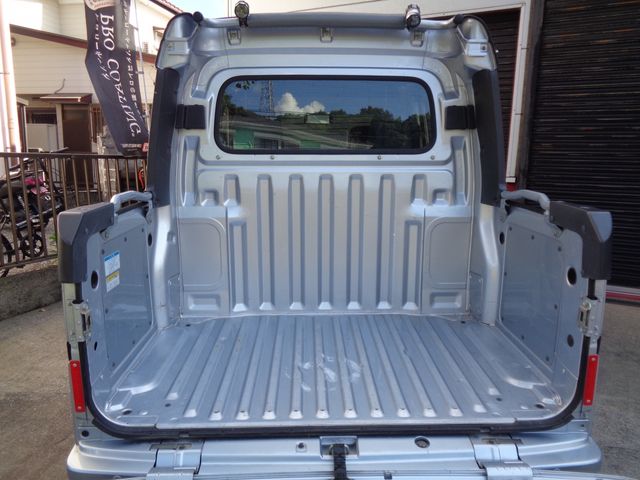 DAIHATSU HIJET DECKVAN 4WD 2020 Image 31