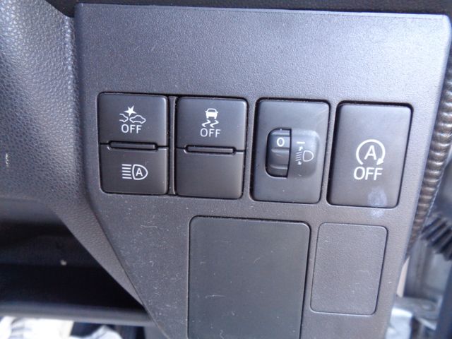 DAIHATSU HIJET DECKVAN 4WD 2020 Image 31