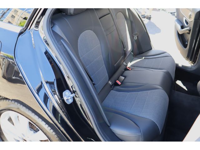MERCEDES BENZ C CLAS 2019 Image 31