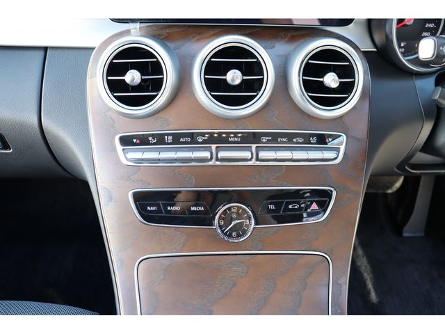 MERCEDES BENZ C CLAS 2019 Image 31
