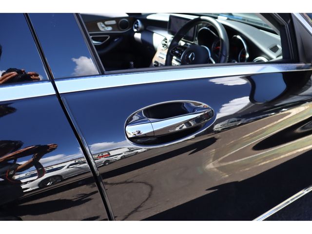 MERCEDES BENZ C CLAS 2019 Image 31