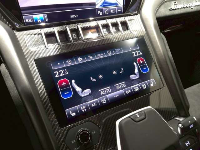 LAMBORGHINI URUS 2025 Image 31