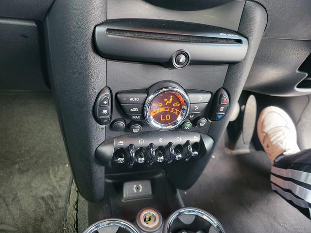 BMW MINI COOPER COUP 2013 Image 31