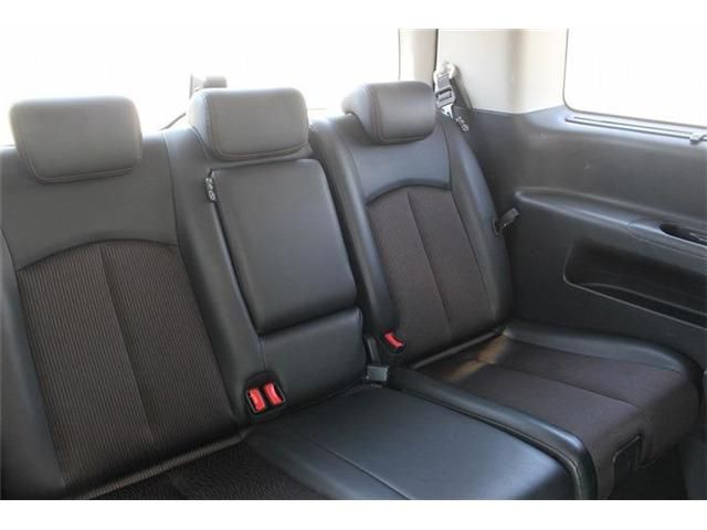 NISSAN ELGRAND 2015 Image 31