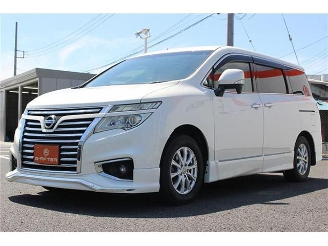 NISSAN ELGRAND 2015 Image 31