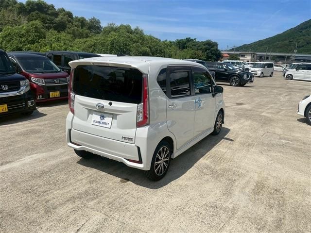 DAIHATSU MOVE CUSTOM 2015 Image 31