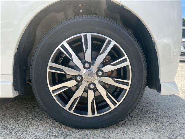 DAIHATSU MOVE CUSTOM 2015 Image 31