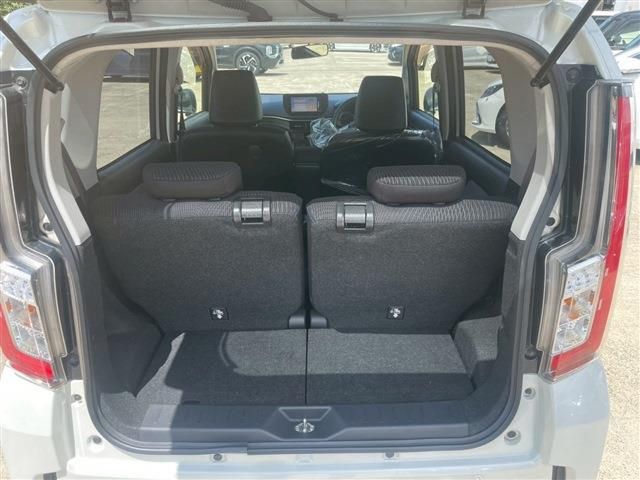 DAIHATSU MOVE CUSTOM 2015 Image 31