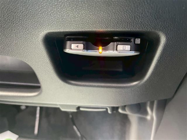 DAIHATSU MOVE CUSTOM 2015 Image 31