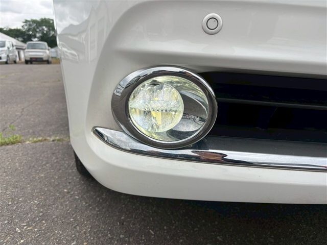 TOYOTA CROWN MAJESTA HYBRID 2015 Image 31