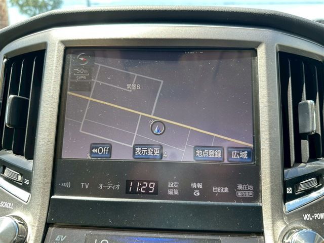 TOYOTA CROWN MAJESTA HYBRID 2015 Image 31