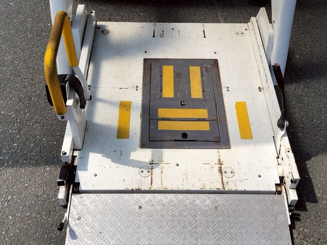 TOYOTA REGIUSACE VAN 2WD 2011 Image 31