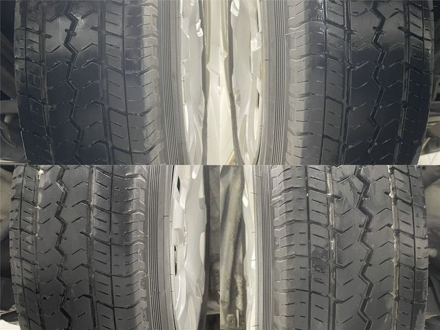 TOYOTA REGIUSACE VAN 2WD 2011 Image 31