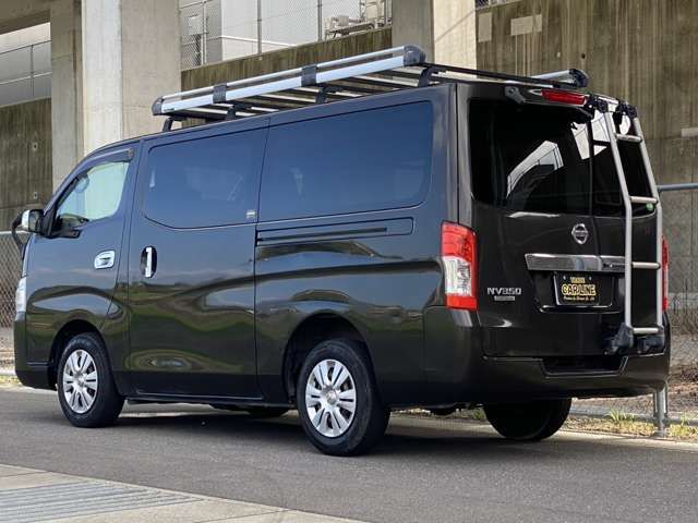 NISSAN NV350 CARAVAN 2012 Image 31