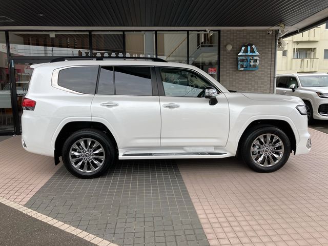 TOYOTA LANDCRUISER WAGON 2023 Image 31