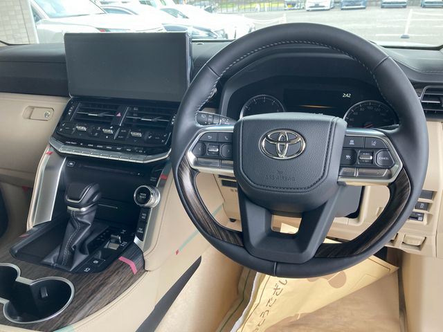 TOYOTA LANDCRUISER WAGON 2023 Image 31