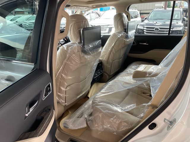 TOYOTA LANDCRUISER WAGON 2023 Image 31