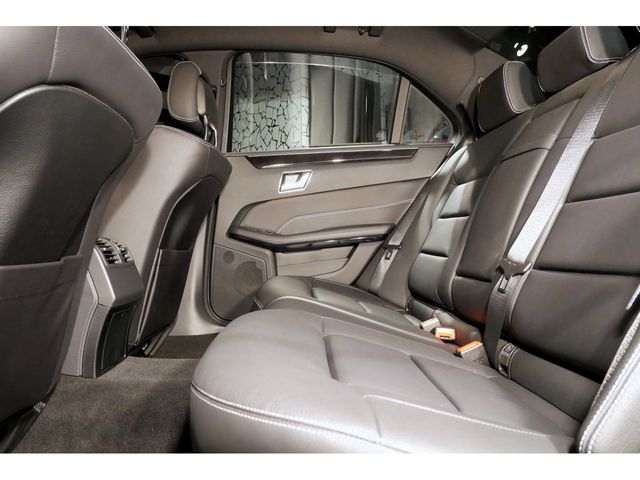 MERCEDES BENZ E CLAS 2014 Image 31