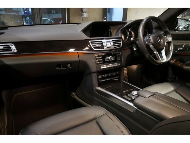 MERCEDES BENZ E CLAS 2014 Image 31