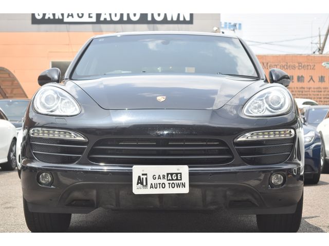 PORSCHE CAYENNE 2014 Image 31