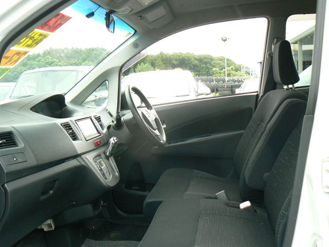 DAIHATSU MOVE CUSTOM 2011 Image 31