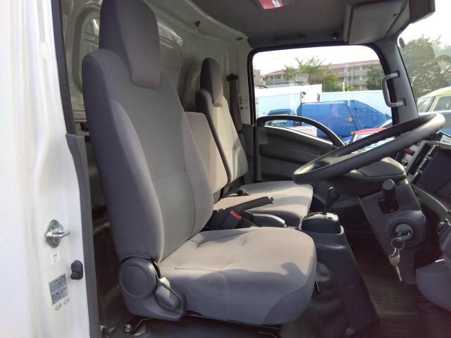 ISUZU ELF 2015 Image 31