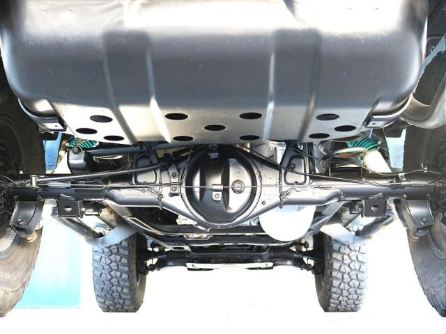 TOYOTA LANDCRUISER PRADO 1997 Image 31