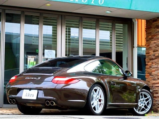 PORSCHE 911 2009 Image 31