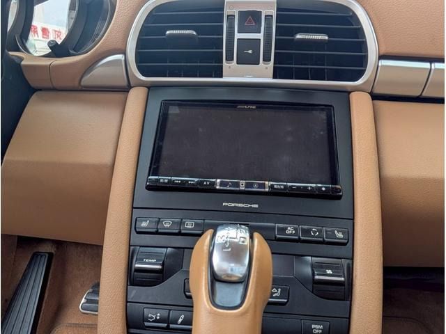 PORSCHE 911 2009 Image 31