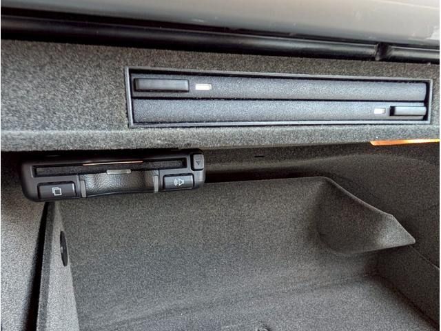 PORSCHE 911 2009 Image 31