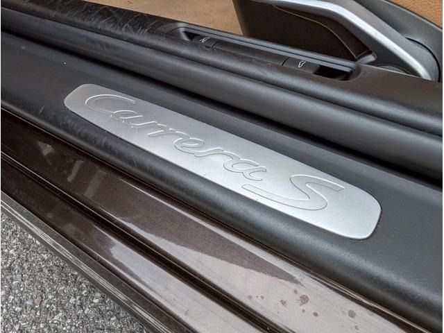 PORSCHE 911 2009 Image 31