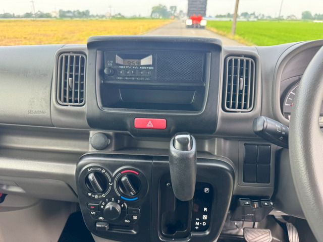 SUZUKI EVERY VAN 2017 Image 31