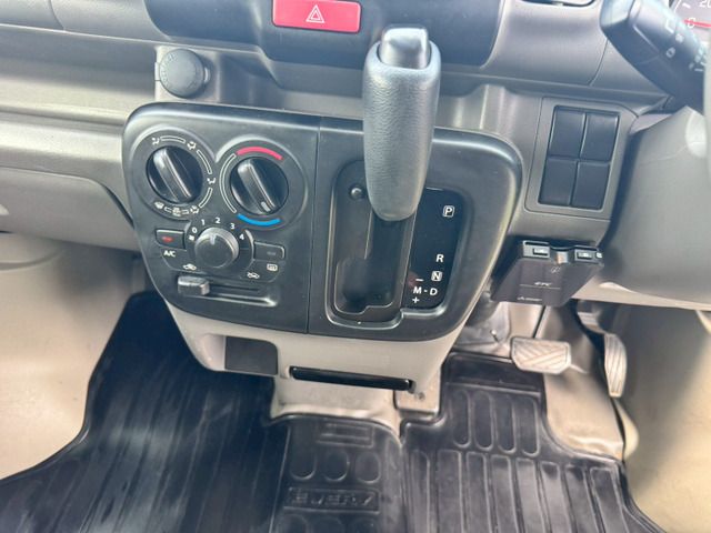 SUZUKI EVERY VAN 2017 Image 31