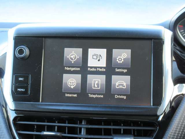 PEUGEOT 208 2017 Image 31