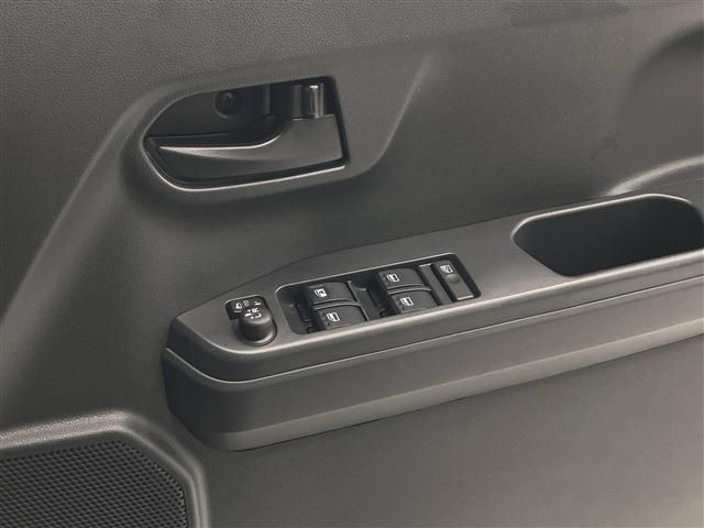 DAIHATSU WAKE 2017 Image 31