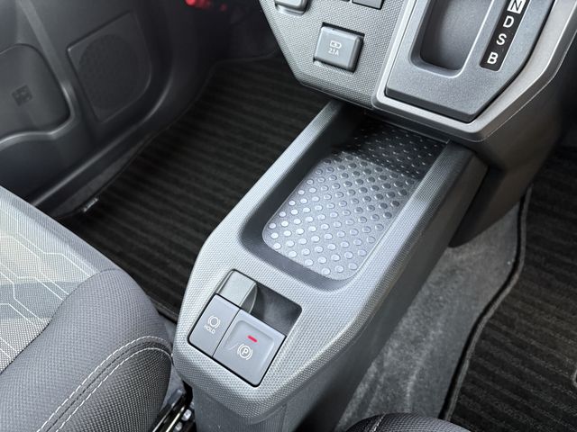 DAIHATSU TAFT 2024 Image 31