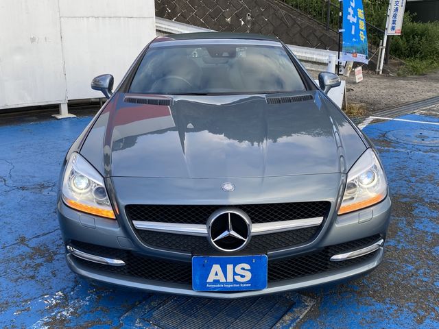 MERCEDES BENZ SLK CL 2012 Image 31