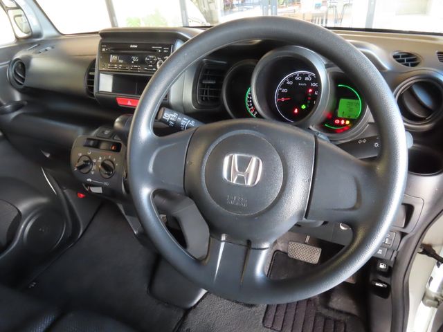 HONDA N BOX+ 2016 Image 31