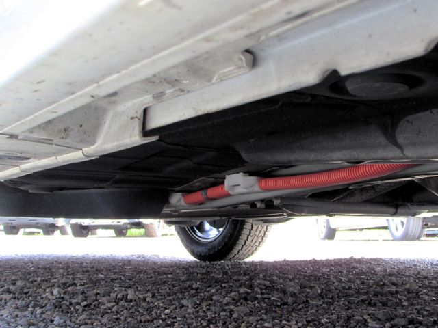 TOYOTA PRIUS ALPHA 2016 Image 31