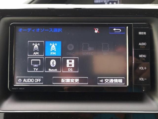 TOYOTA NOAH 2015 Image 31