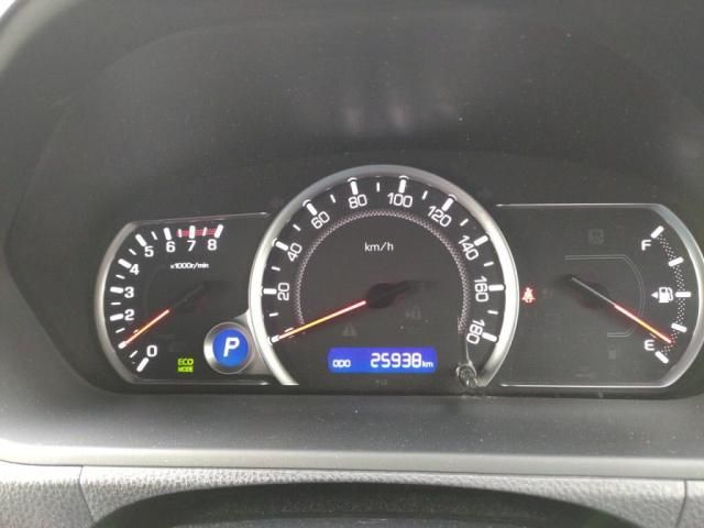 TOYOTA NOAH 2015 Image 31