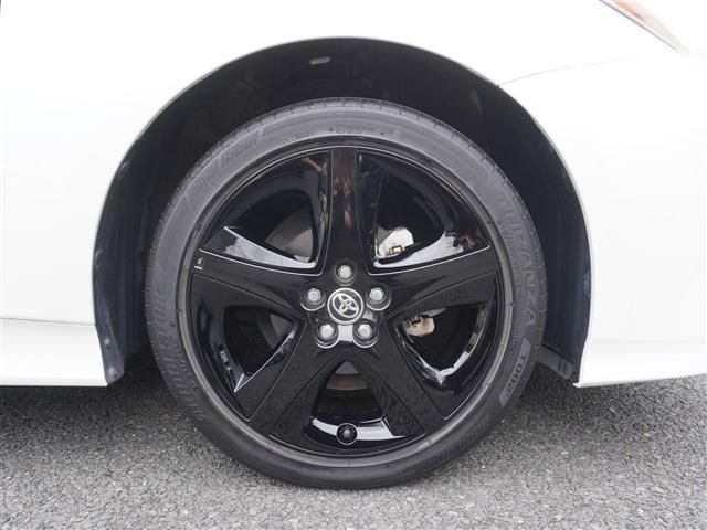 TOYOTA PRIUS 2018 Image 31