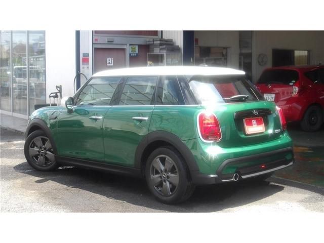 BMW MINI COOPER 5DOOR 2021 Image 31