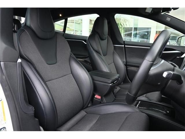 TESLA MODEL S 2018 Image 31