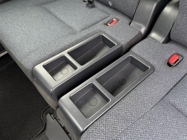 TOYOTA SIENTA 4WD 2017 Image 31